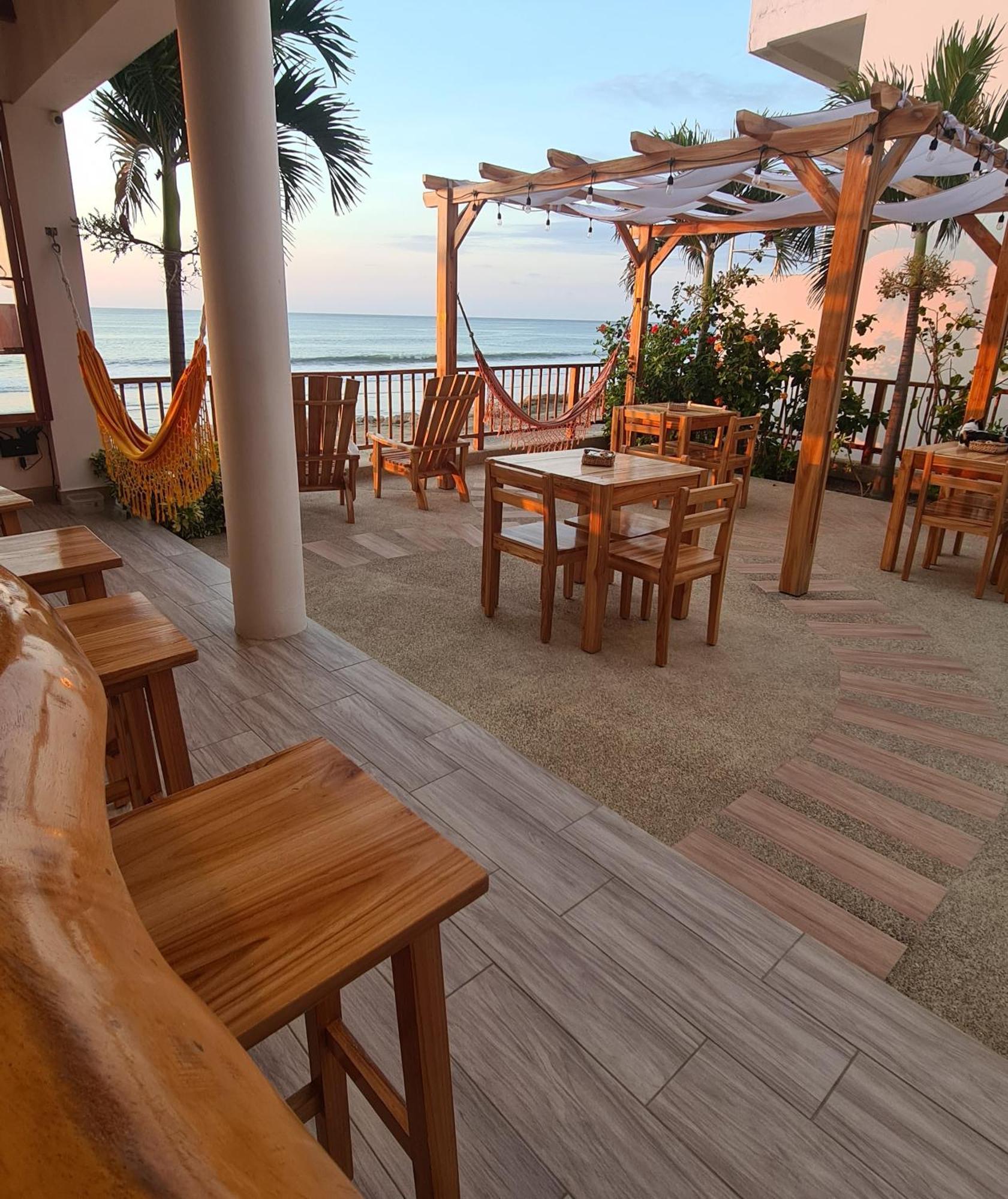 Intiquilla Hotel Манта Экстерьер фото